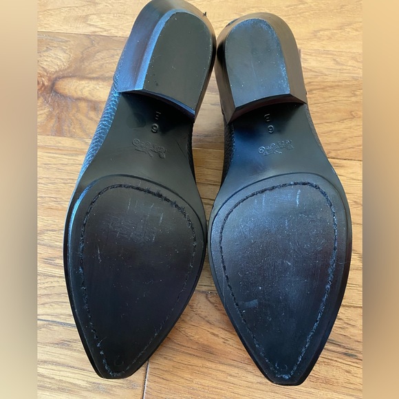 Coach 'bandit' Zip Boot (women) ankle bootie
In Black Leather sz 6B - Picture 10 of 16